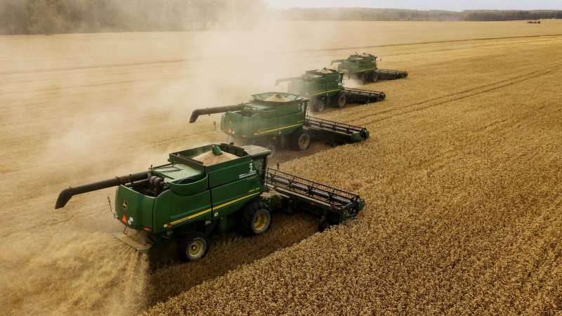 Правительство установило квоту на вывоз зерна из России