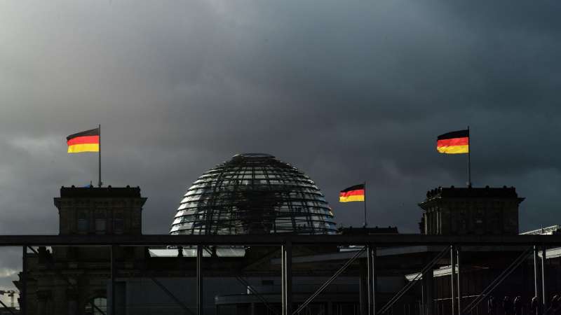 Немецкие предприниматели заявили о потере доверия к правительству Шольца
