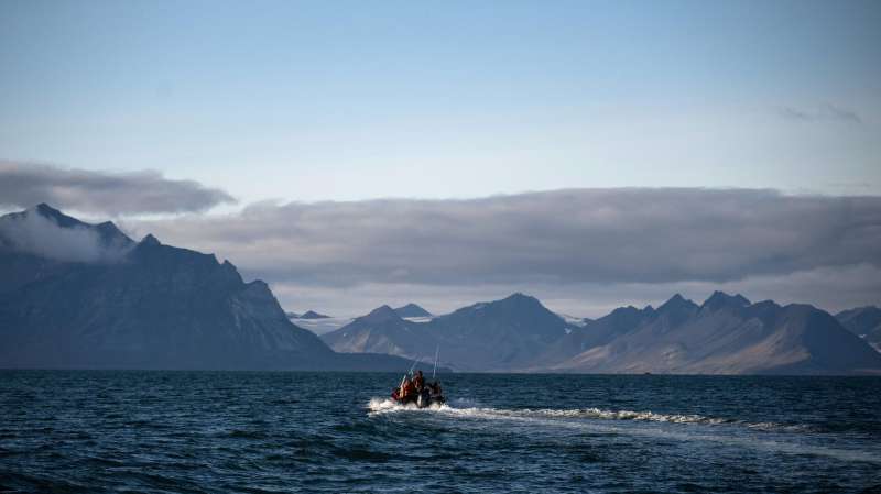 Правительство одобрило включение в Арктическую зону двух районов ХМАО