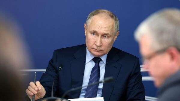 Путин поручил проработать вопрос о создании центра по беспилотным системам