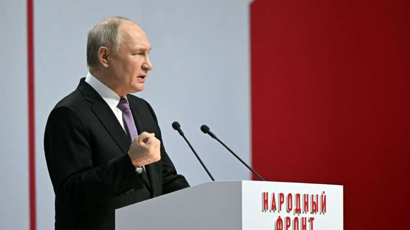 Путин рассказал о колоссальной работе на предприятиях ОПК 