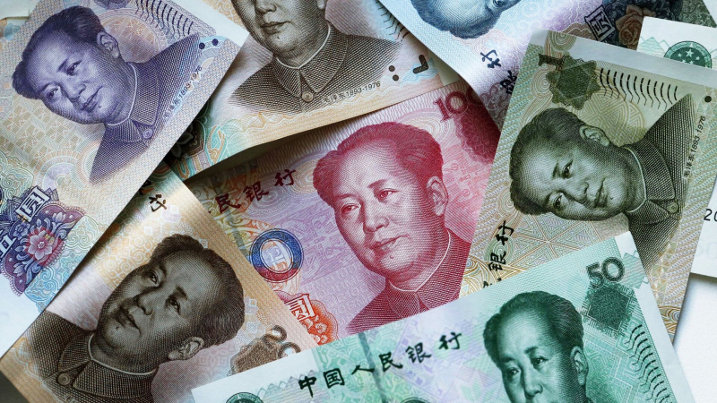 Китай впервые за 20 лет сократил кредиты другим странам