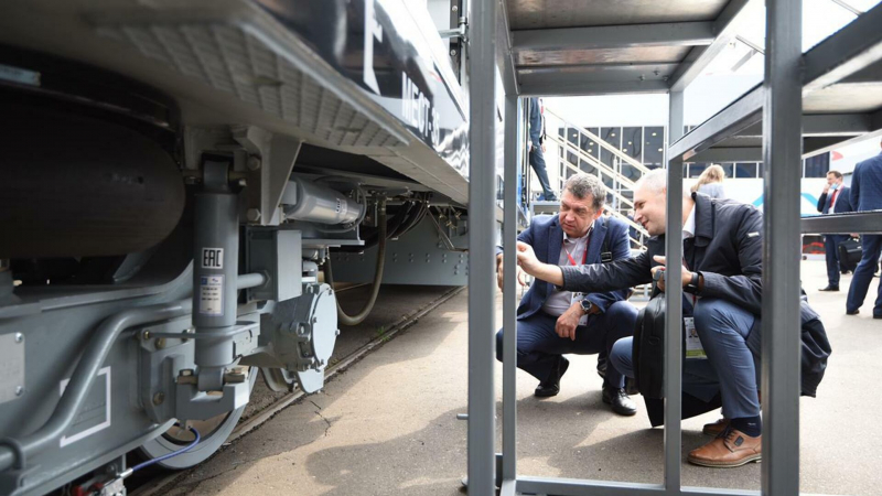 В "Трансмашхолдинге" выразили готовность строить вагоны метро без сидений
